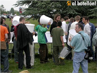 20060207161014-bote.jpg